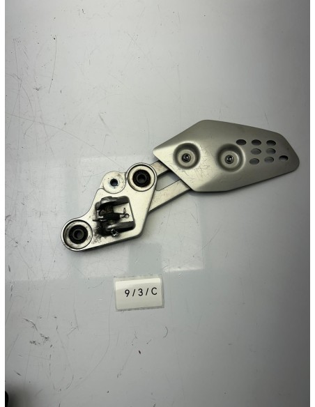 Platine repose pied avant gauche YAMAHA MT 07 2014 - 2017 1WS274420000