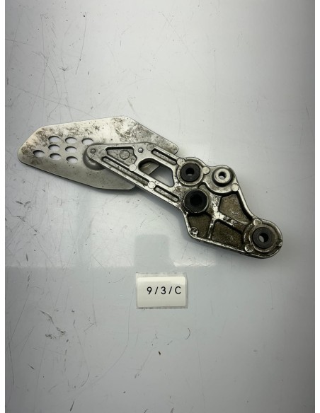 Platine repose pied avant gauche YAMAHA MT 07 2014 - 2017 1WS274420000