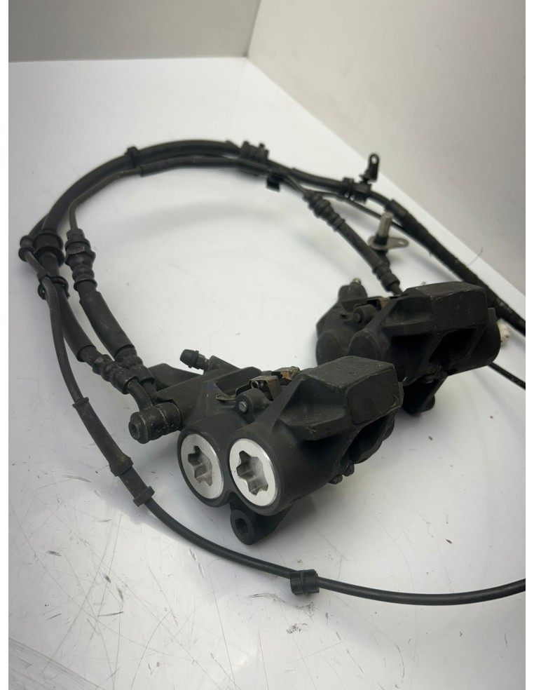 Etriers de frein avant YAMAHA MT 07 2014 - 2017 1XB2580U0000 / 1WS2580T0000