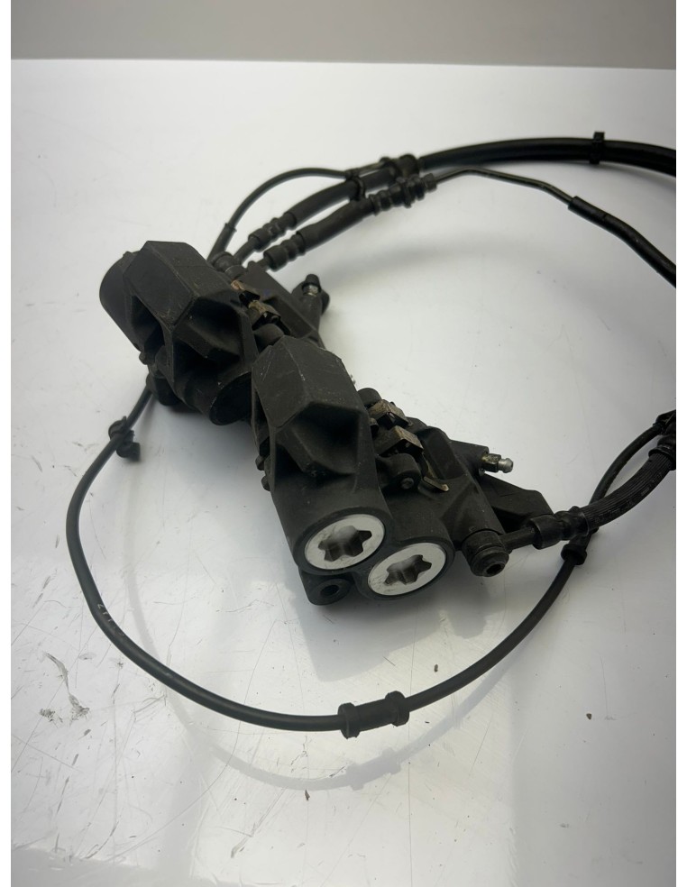 Etriers de frein avant YAMAHA MT 07 2014 - 2017 1XB2580U0000 / 1WS2580T0000