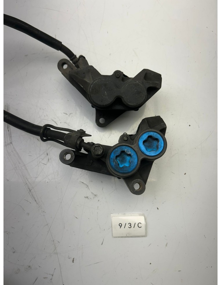Etriers de frein avant YAMAHA TDM 900 2003 - 2010 2B02580U0000 / 5SL2580T0000
