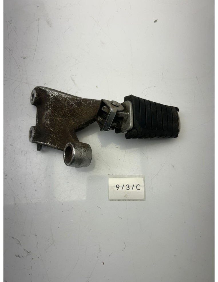 Platine repose pied avant droit YAMAHA VMAX 1200 1992 - 1993 1UT274200093