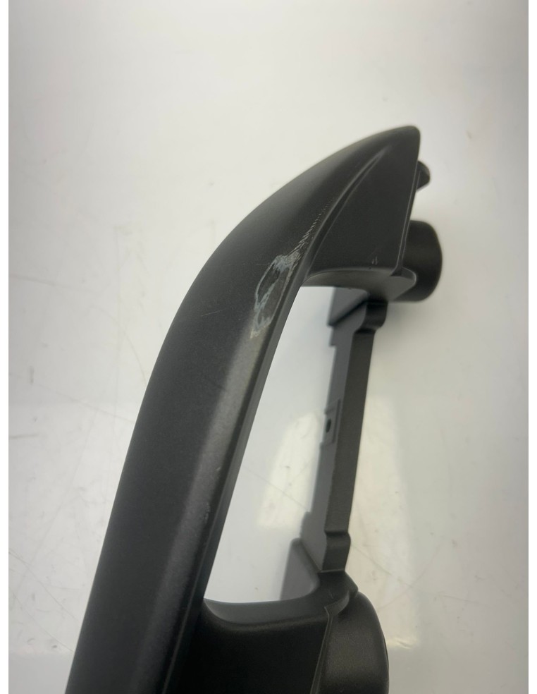 Poignée passager droite YAMAHA XMAX 125 / 250 / 400 2014 - 2017 1SDF474W00P7