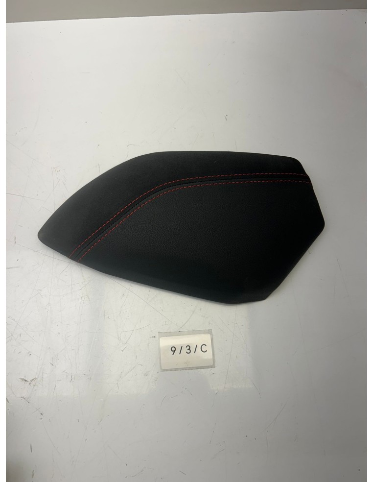 Couvercle gauche protège jambe YAMAHA XMAX 125 / 250 / 400 2018 - 2021 BL1F836L10