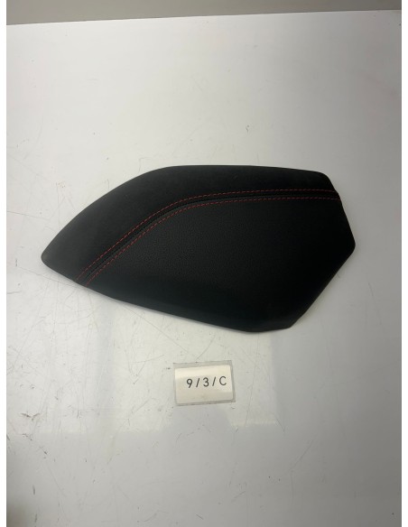 Couvercle gauche protège jambe YAMAHA XMAX 125 / 250 / 400 2018 - 2021 BL1F836L10