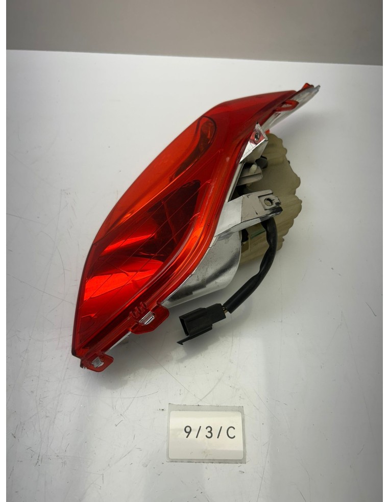 Feu arrière gauche YAMAHA XMAX 125 2010 - 2013 37PH471001