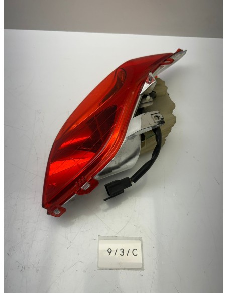 Feu arrière gauche YAMAHA XMAX 125 2010 - 2013 37PH471001