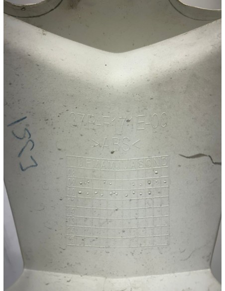 Carénage central arrière YAMAHA XMAX 250 2010 - 2013 37PF171E00