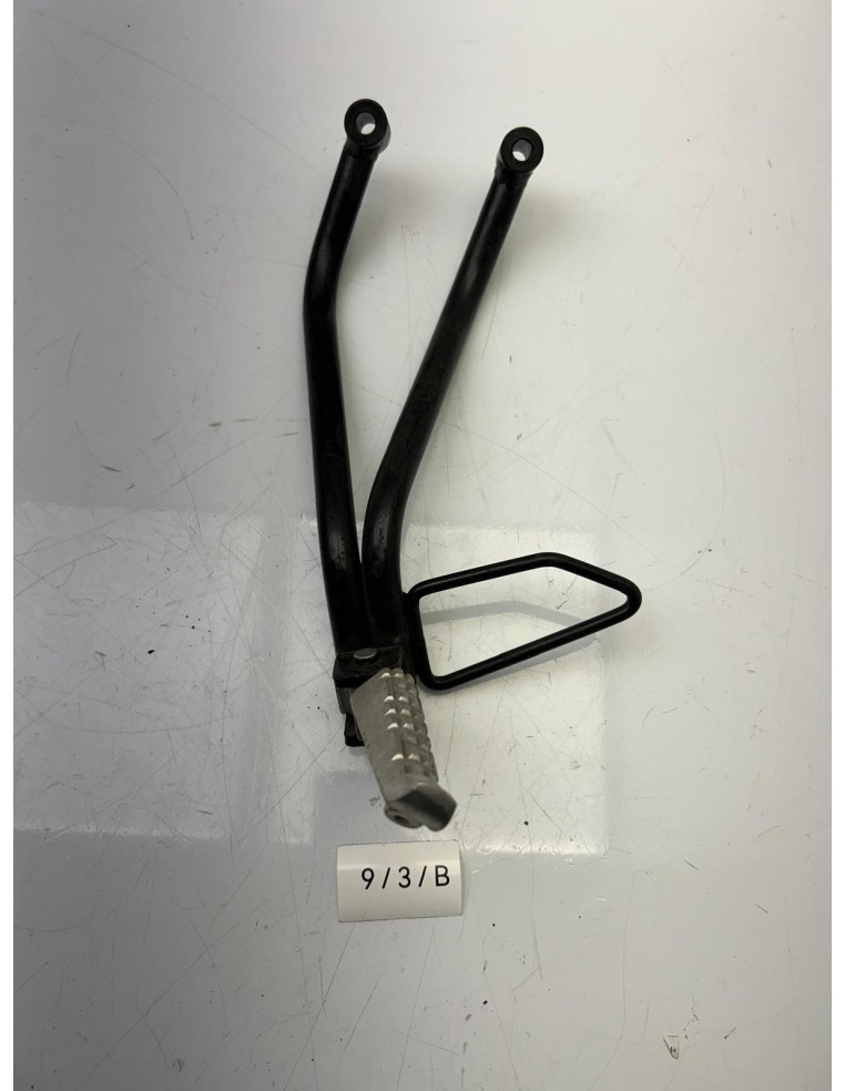 Platine de repose pieds arrière gauche YAMAHA YZF R125 2010 - 2013