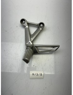 Platine de repose pieds arrière gauche HONDA HORNET 750 2023 - 2025