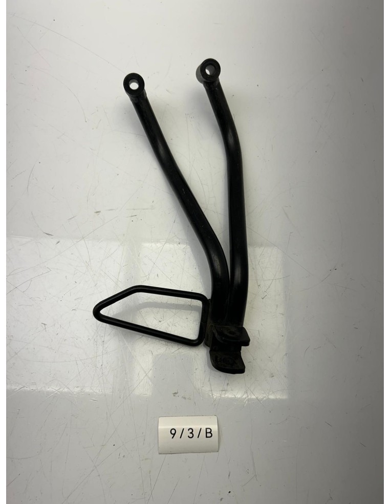 Platine de repose pieds arrière droit YAMAHA YZF R125 de 2010 à 2013