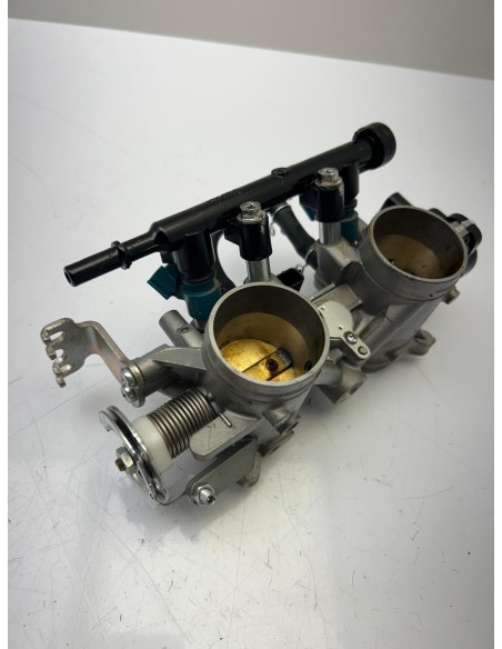 Rampe d'injection origine YAMAHA MT 07 2014 - 2016