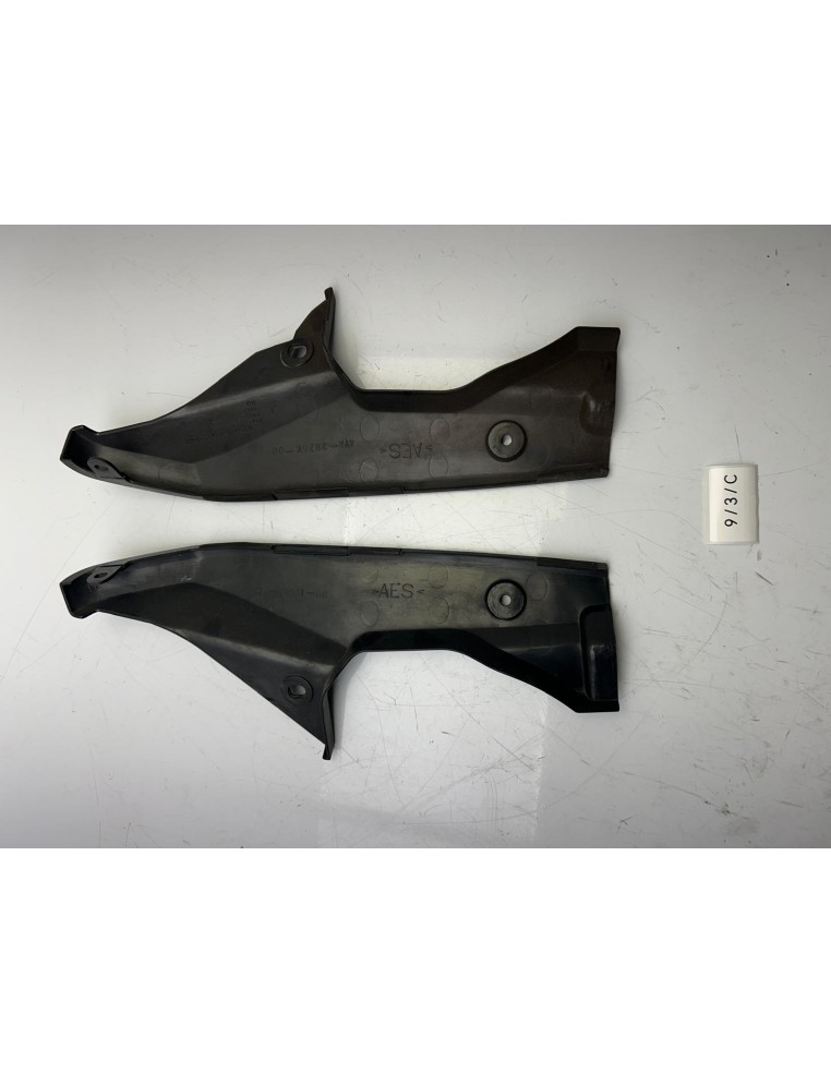 Carénages latéraux origine YAMAHA Fazer 600 1998 - 2001