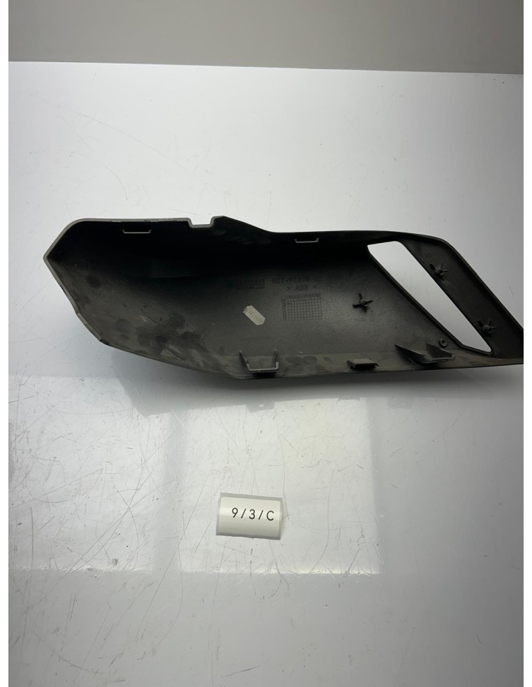 Carénage avant gauche origine YAMAHA MT 125 2016 - 2019