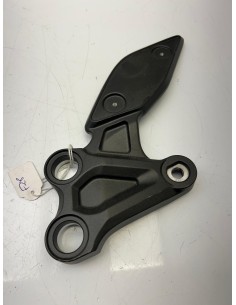 Platine de repose pieds gauche origine YAMAHA FZ8 2011 - 2015 2