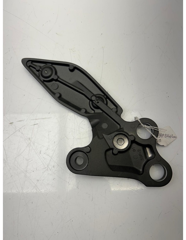 Platine de repose pieds gauche origine YAMAHA FZ8 2011 - 2015