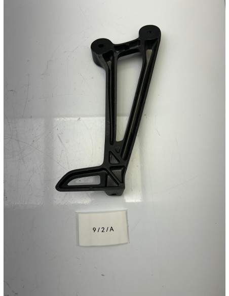 Platine repose-pied arrière gauche YAMAHA MT 07 2014 - 2019 1WS2741L0100