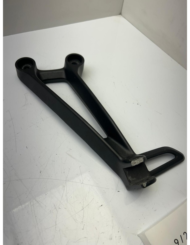 Platine repose-pied arrière gauche YAMAHA MT 07 2014 - 2019 1WS2741L0100