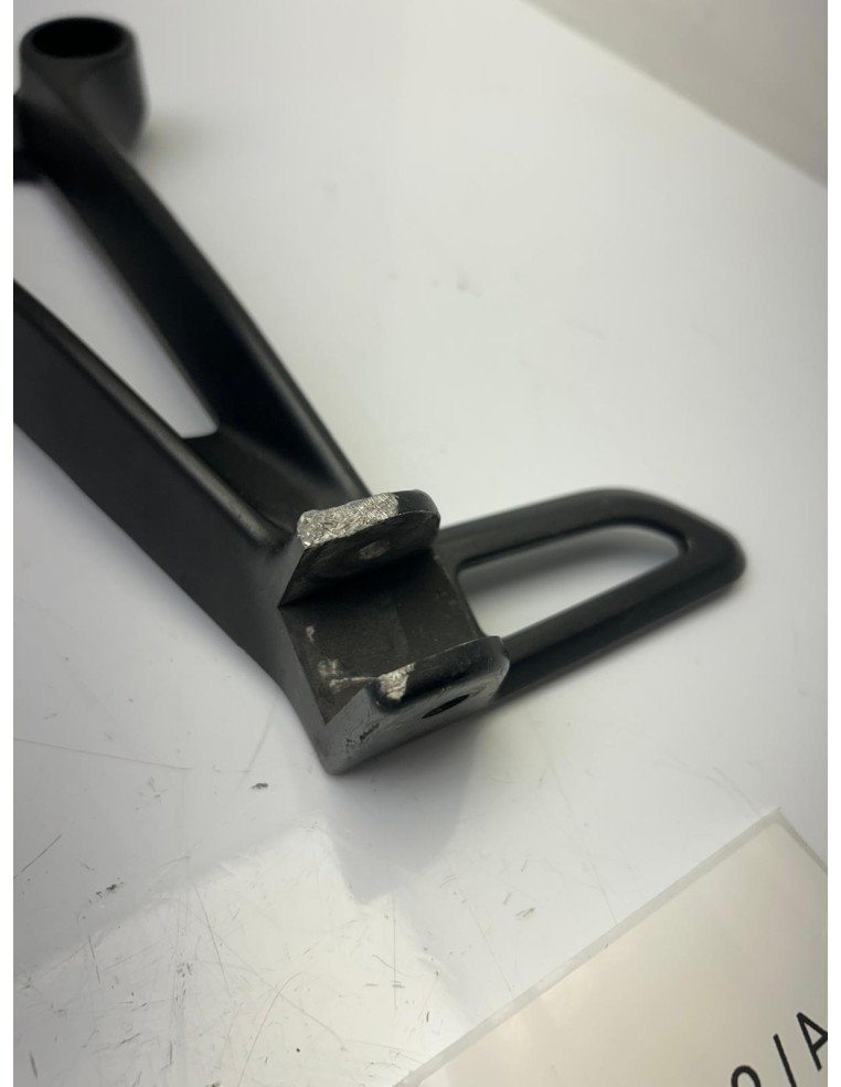 Platine repose-pied arrière gauche YAMAHA MT 07 2014 - 2019 1WS2741L0100