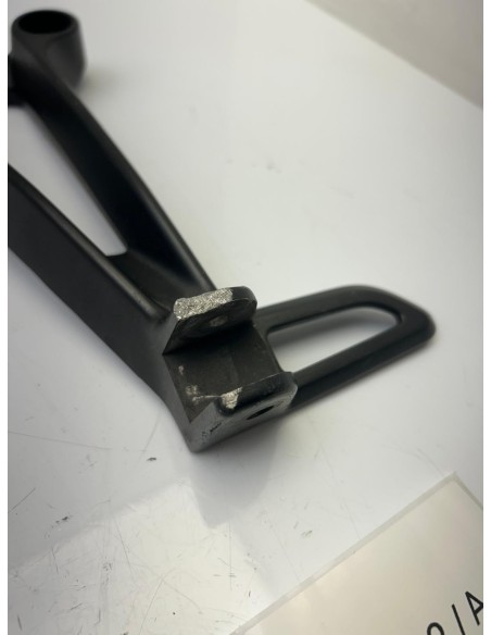 Platine repose-pied arrière gauche YAMAHA MT 07 2014 - 2019 1WS2741L0100