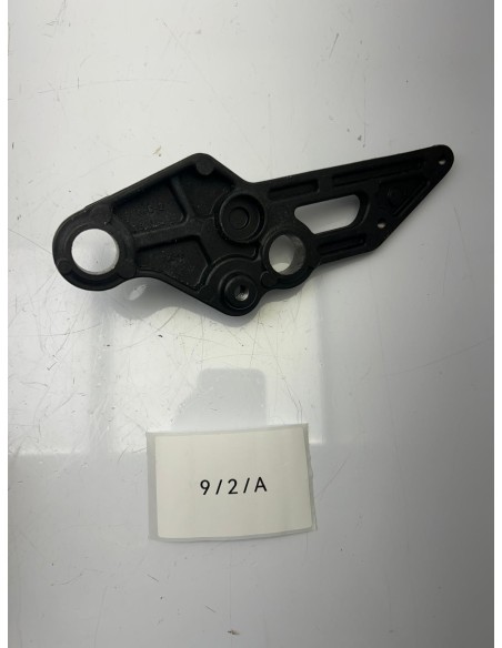 Platine repose-pied avant gauche YAMAHA MT 07 2014 - 2019 1WS274420000