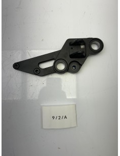 Platine repose-pied avant gauche YAMAHA MT 07 2014 - 2019 1WS274420000