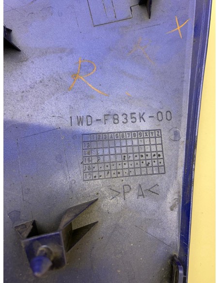 Carénage latéral droit YAMAHA R3 2014 - 2018