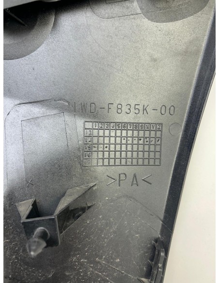Carénage latéral droit YAMAHA R3 2014 - 2018