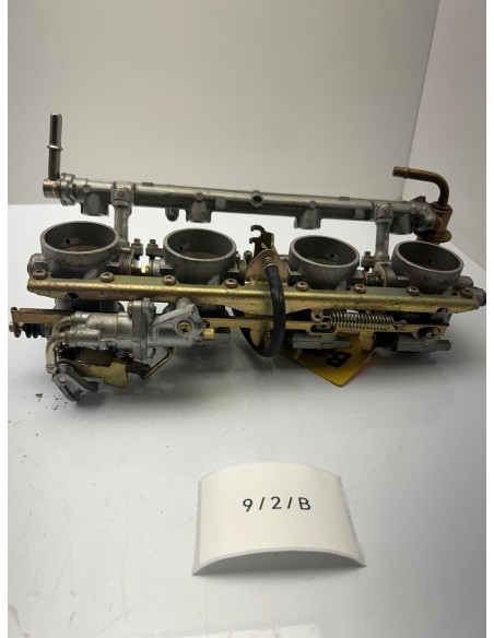 Rampe d'injection YAMAHA FJR 1300 2001 - 2002 5JW137500000
