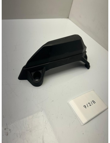 Cache / protection moteur gauche YAMAHA MT 07 2014 / 2024 B4C211D00000