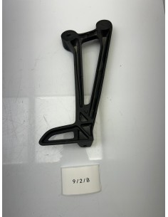 Platine repose-pied arrière gauche YAMAHA MT 07 2014 - 2019 1WS2741L0100 2