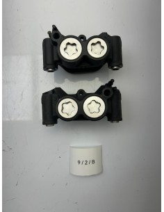 Etriers de frein avant YAMAHA MT 09 2014 / 2024 1RC2580U0000 / 1RC2580T0000