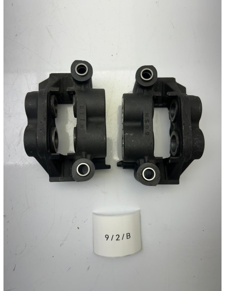 Etriers de frein avant YAMAHA MT 09 2014 / 2024 1RC2580U0000 / 1RC2580T0000