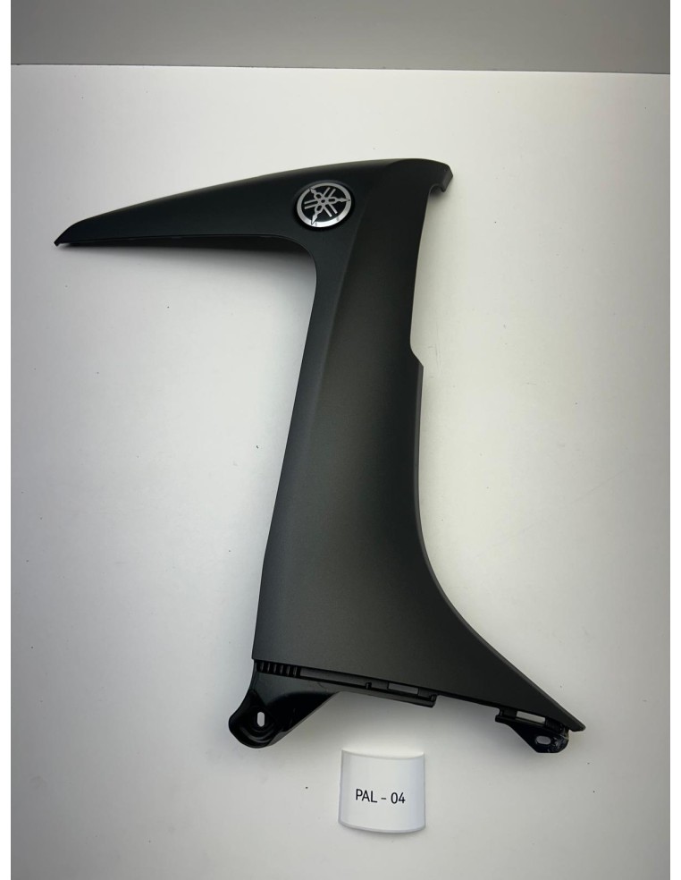 Carénage avant droit YAMAHA 560 TMAX 2020 - 2021