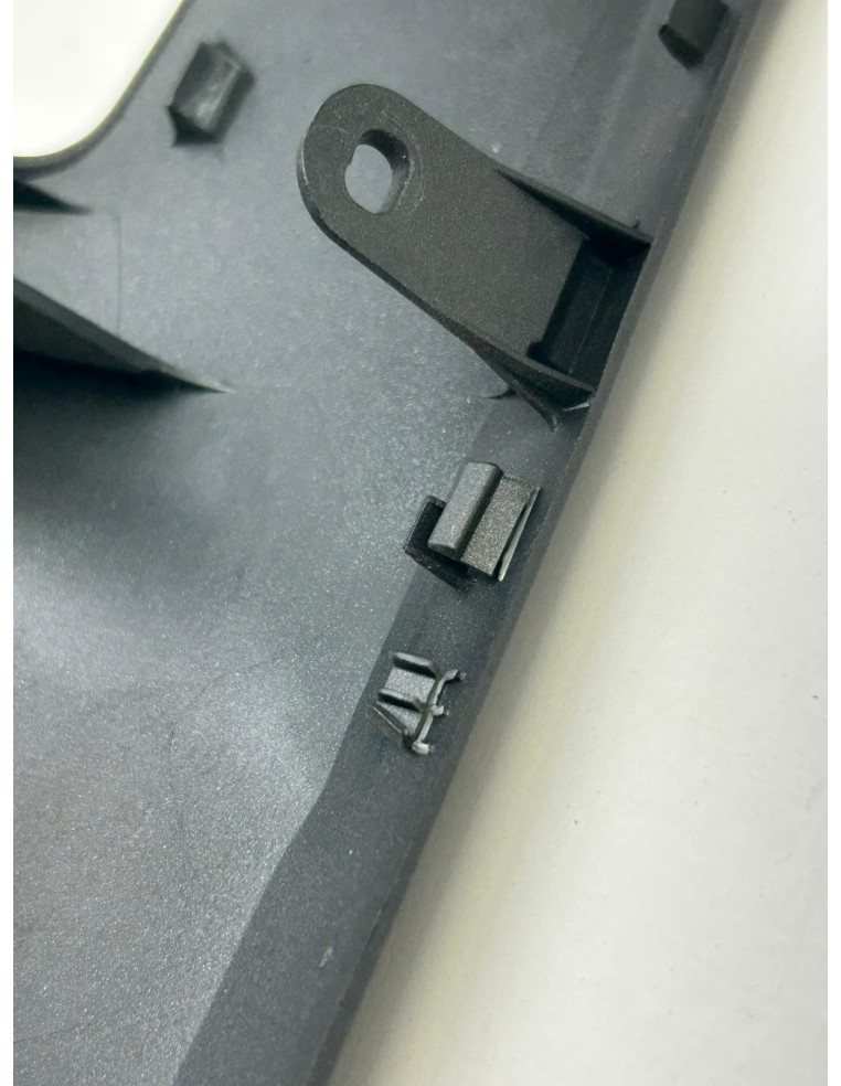 Carénage avant droit YAMAHA 560 TMAX 2020 - 2021
