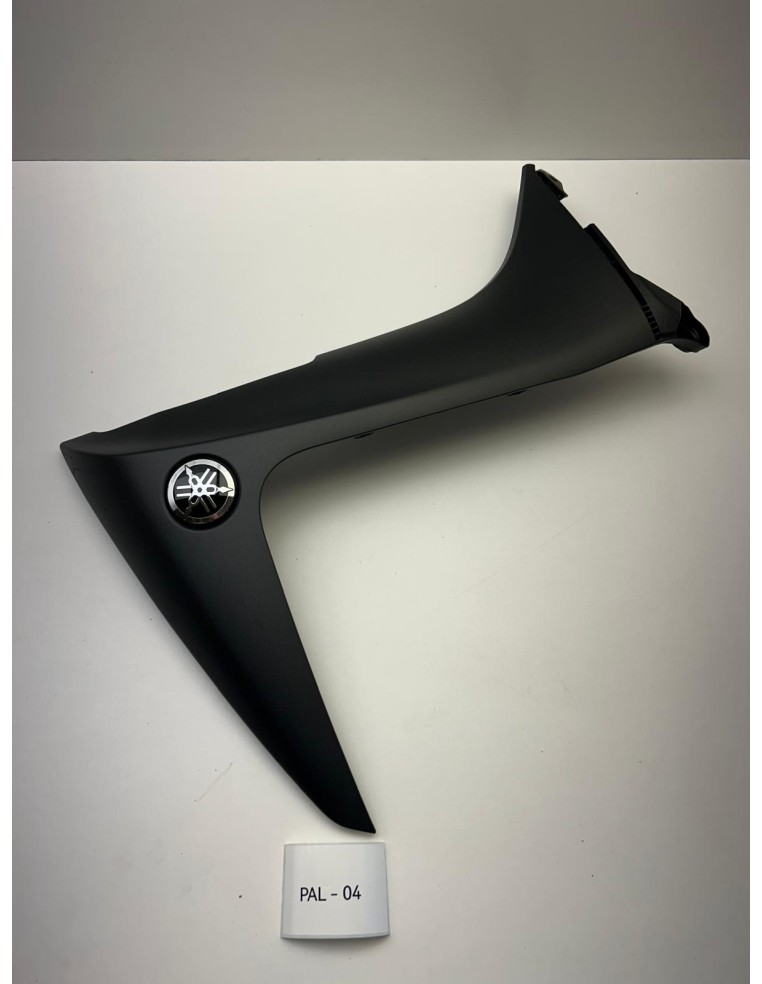 Carénage avant droit YAMAHA 560 TMAX 2020 - 2021