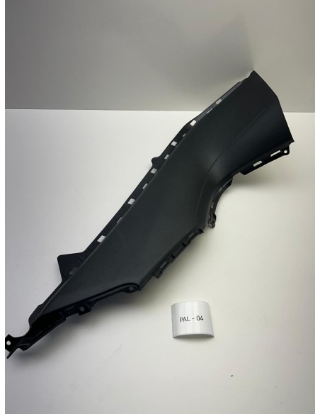 Cache latéral gauche YAMAHA TMAX 530 2017 - 2019