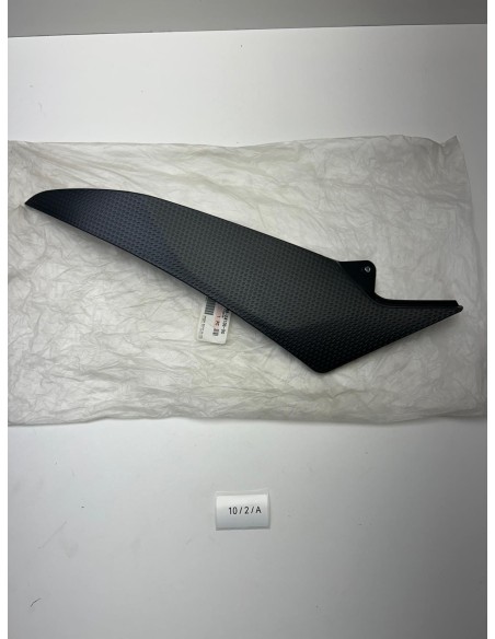 Carénage gauche de réservoir YAMAHA R1 2009 - 2010