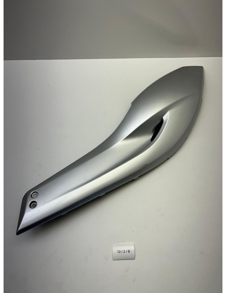 Cache latéral droit YAMAHA 500 TMAX 2008 - 2011