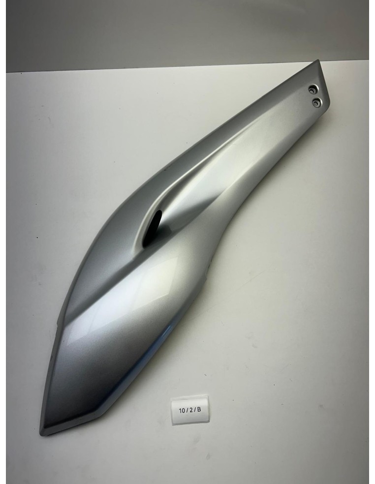 Cache latéral droit YAMAHA 500 TMAX 2008 - 2011