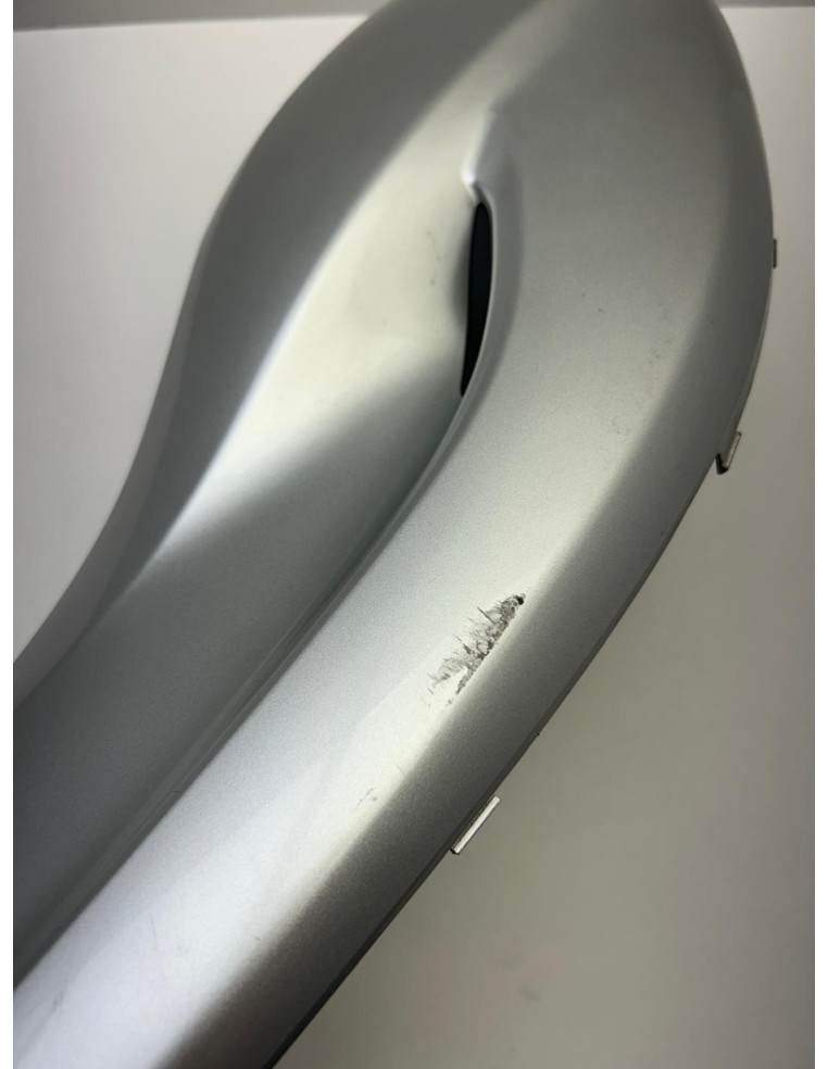 Cache latéral droit YAMAHA 500 TMAX 2008 - 2011