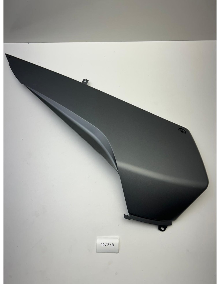 Carénage latéral gauche YAMAHA TMAX 500 2008 - 2011