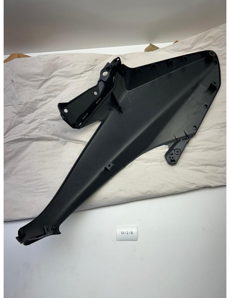 Carénage latéral droit origine YAMAHA TMAX 500 2008 - 2011