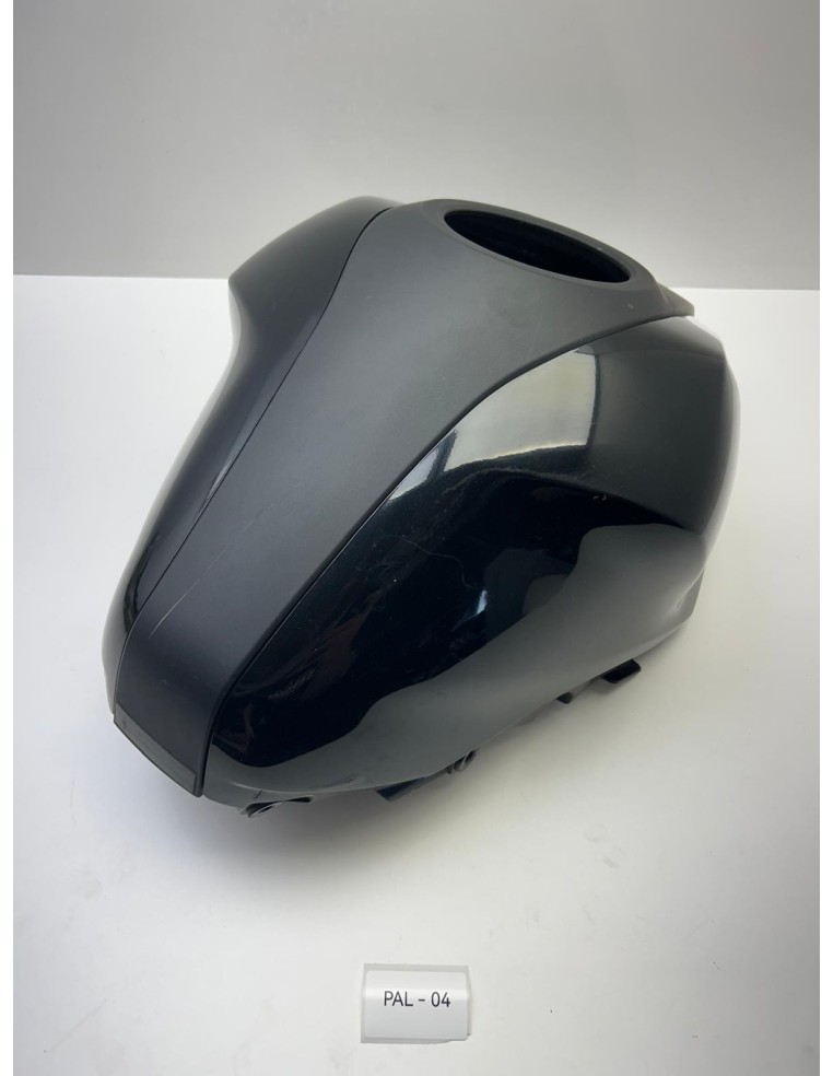 Cache réservoir YAMAHA YZF R3 / YZF R25 2014 - 2018 1WDF412900