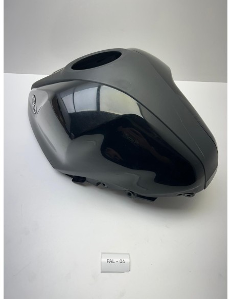 Cache réservoir YAMAHA YZF R3 / YZF R25 2014 - 2018 1WDF412900