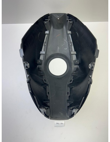 Cache réservoir YAMAHA YZF R3 / YZF R25 2014 - 2018 1WDF412900
