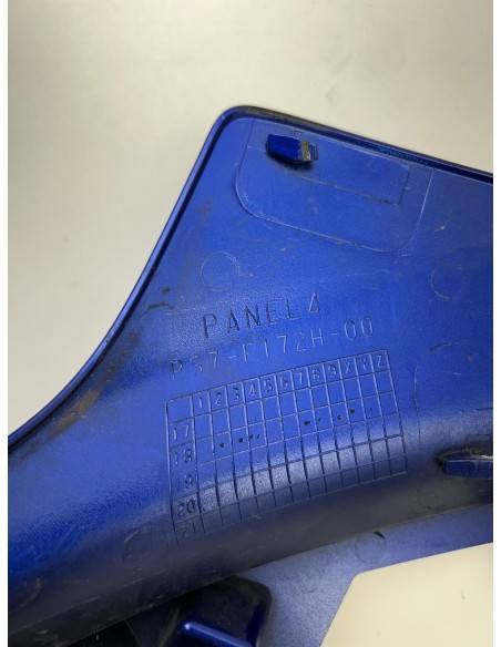 Carénage supérieur droit YAMAHA YZF R3 2019 - 2024 BS7F172H00
