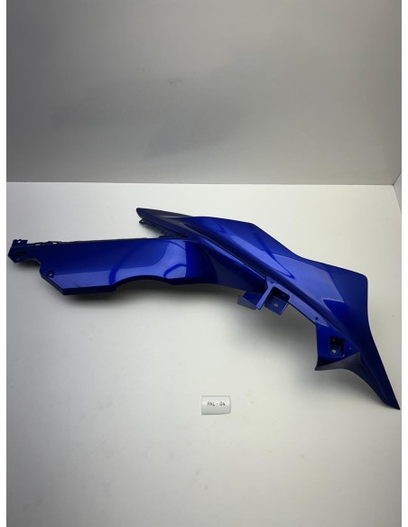 Carénage supérieur droit YAMAHA YZF R3 2019 - 2024 BS7F172H00