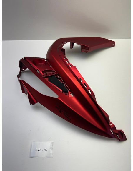 Carénage avant gauche YAMAHA TRICITY 125 2014 - 2024 2CMF835100