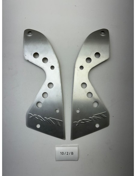 Paire de repose pieds origine YAMAHA TMAX 500 2008 - 2011